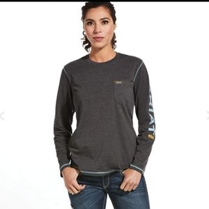 NWT Ariat Rebar long sleeve top XL.